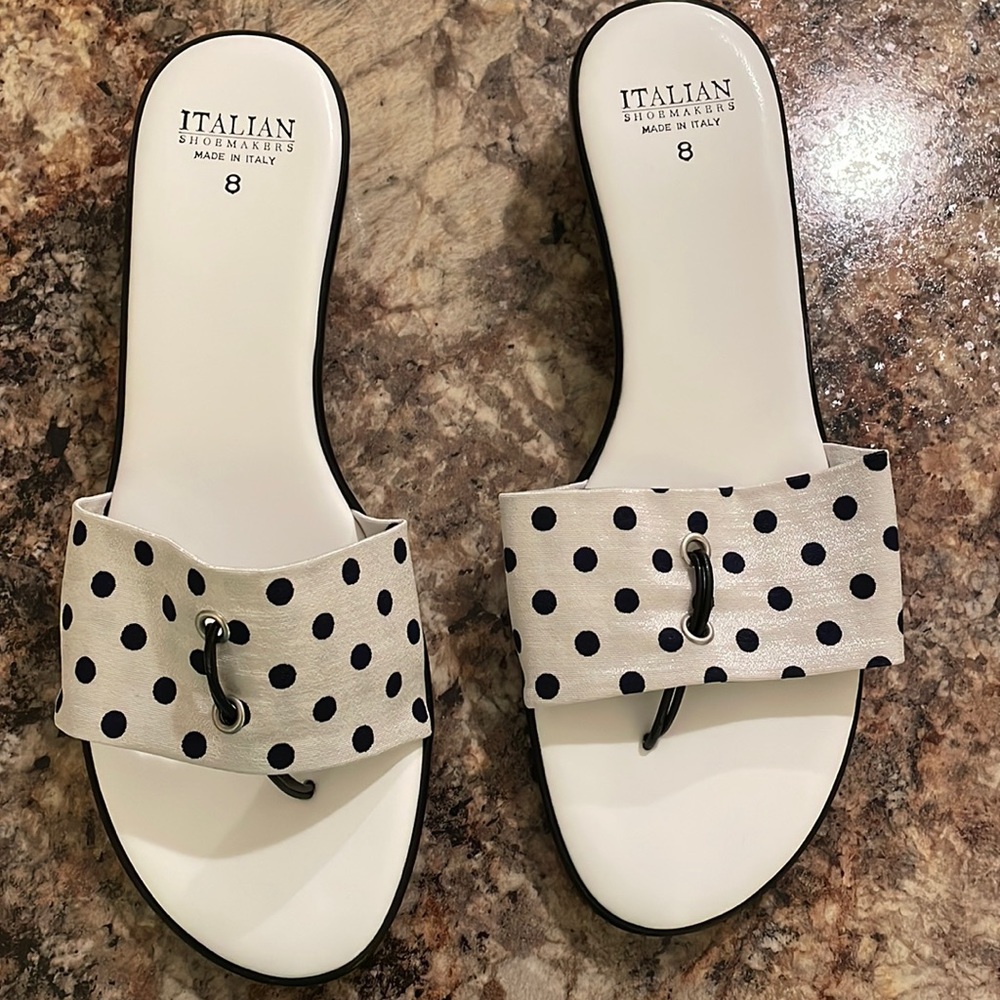 Ladies white and black polka dot, size 8 sandals.